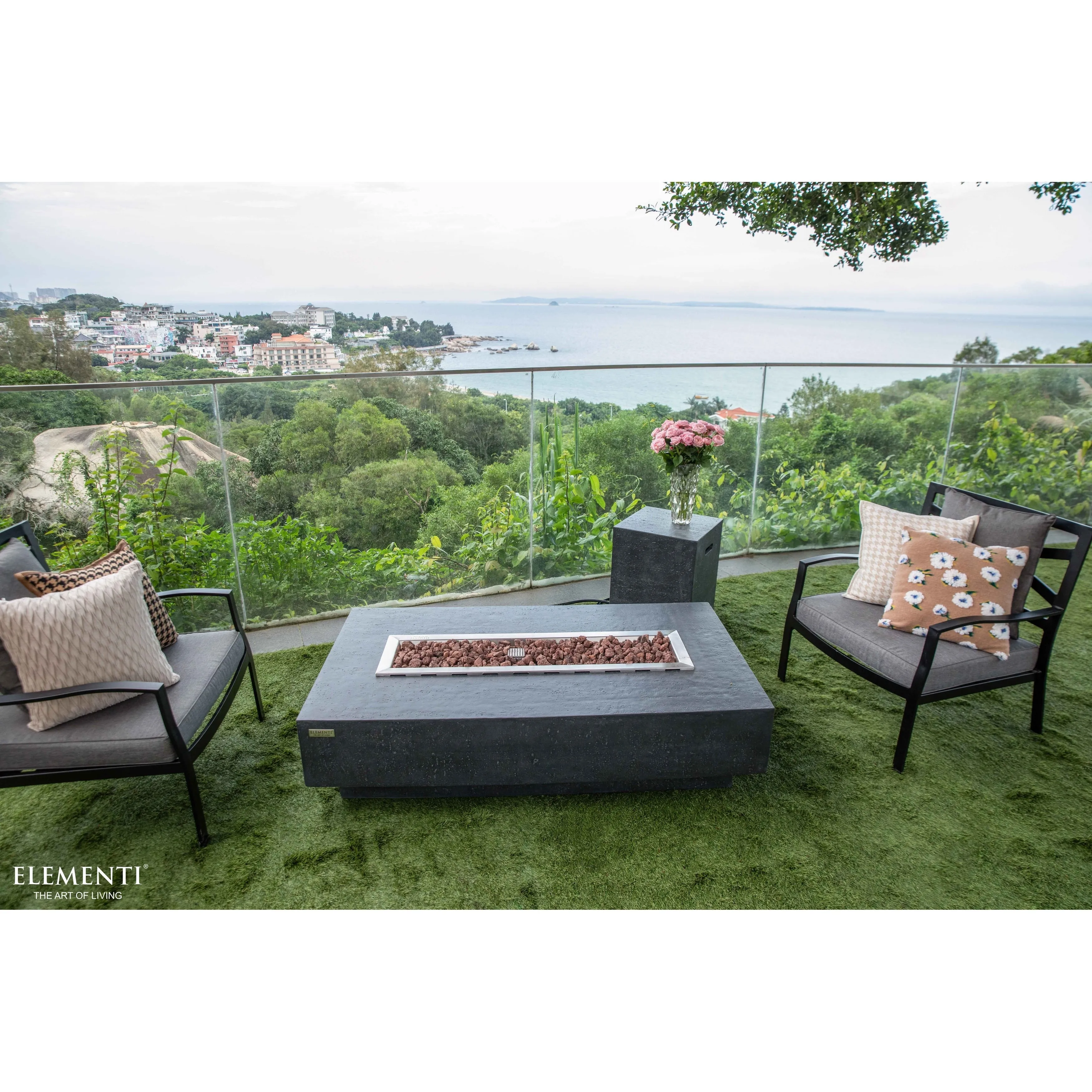 Elementi Hampton 45.000 BTU Dark Grey Concrete Natural Gas Fire Table with Lava Rocks & Cover
