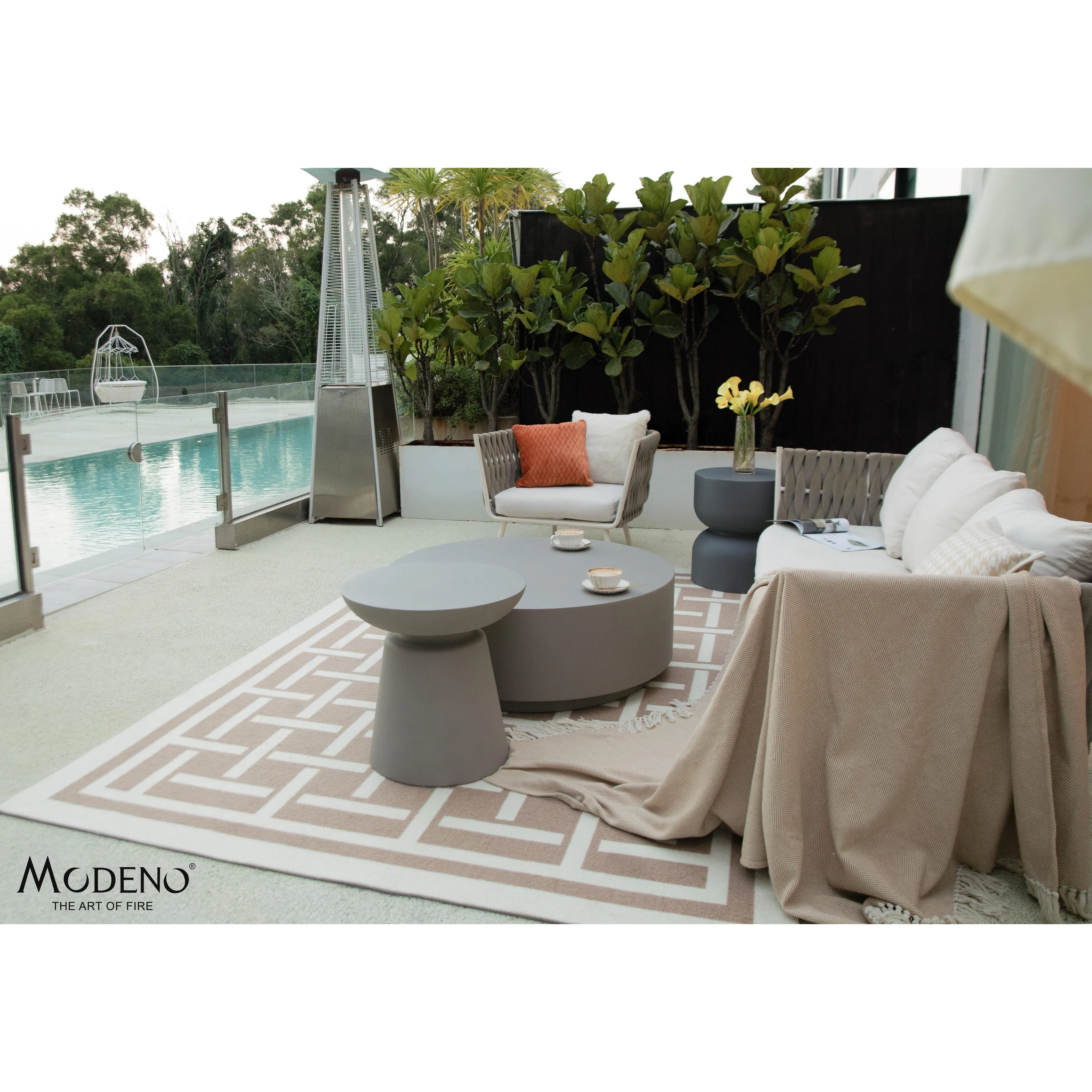 Elementi Home Rome 40 Round Concrete Coffee Table