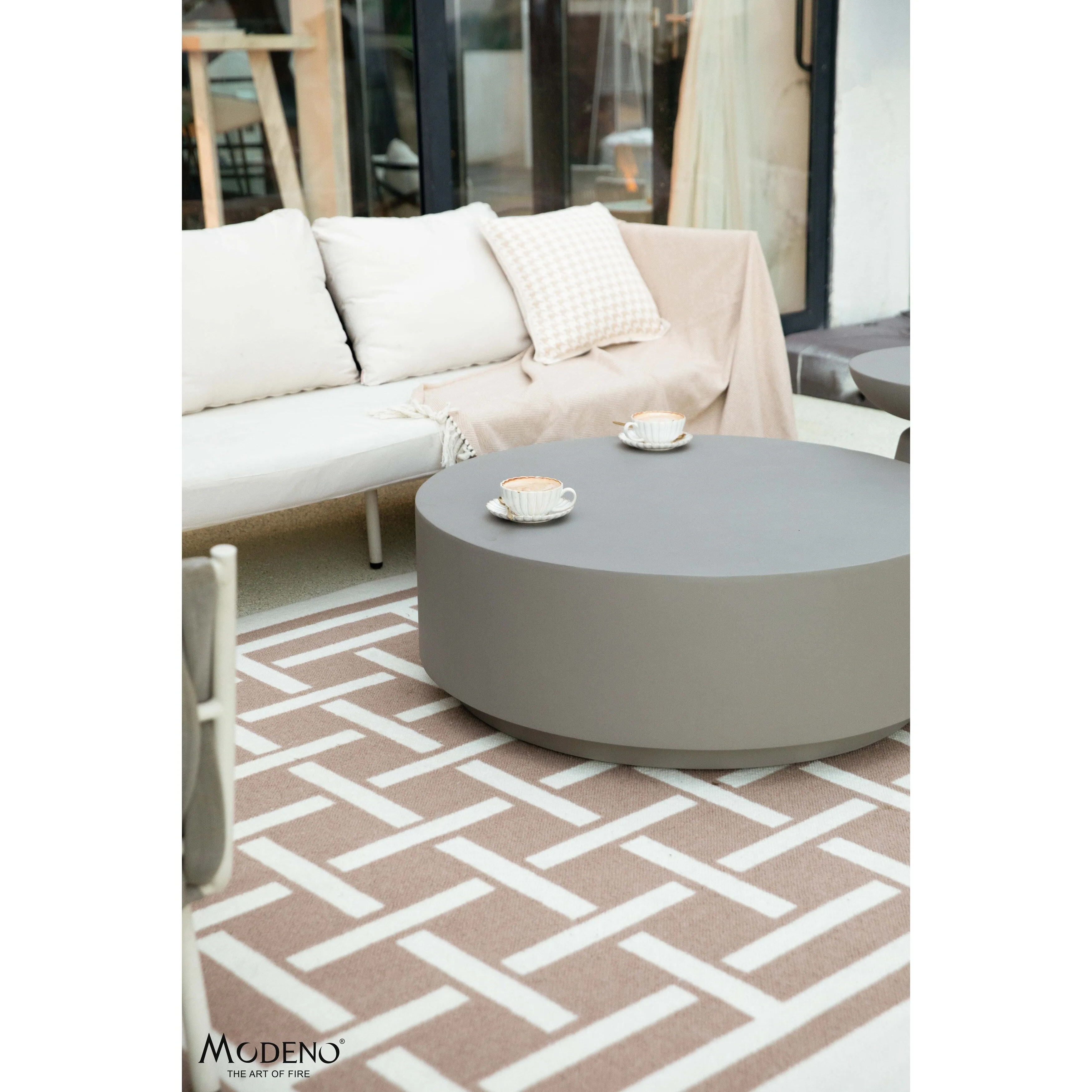 Elementi Home Rome 40 Round Concrete Coffee Table