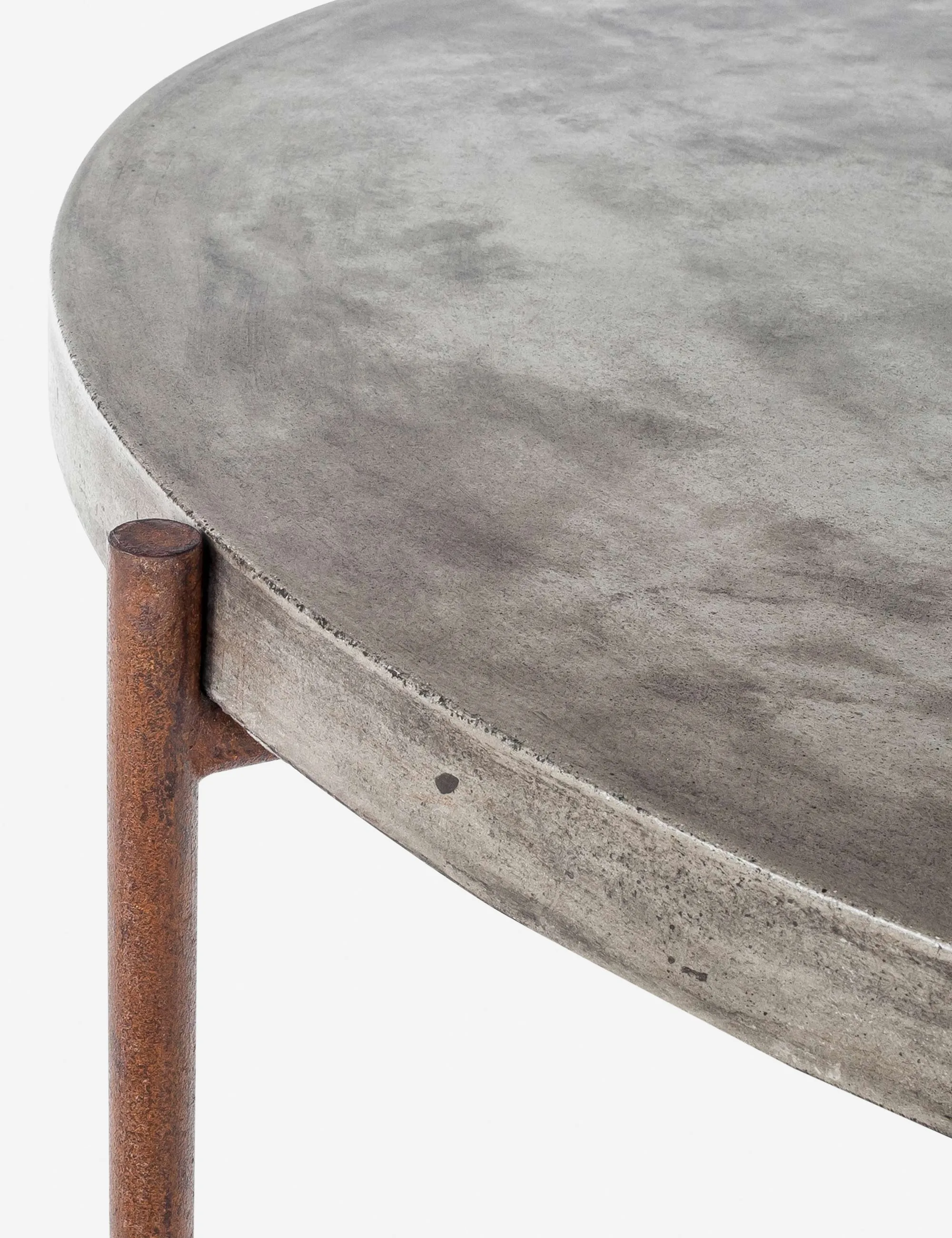 Harrison Indoor / Outdoor Round Coffee Table