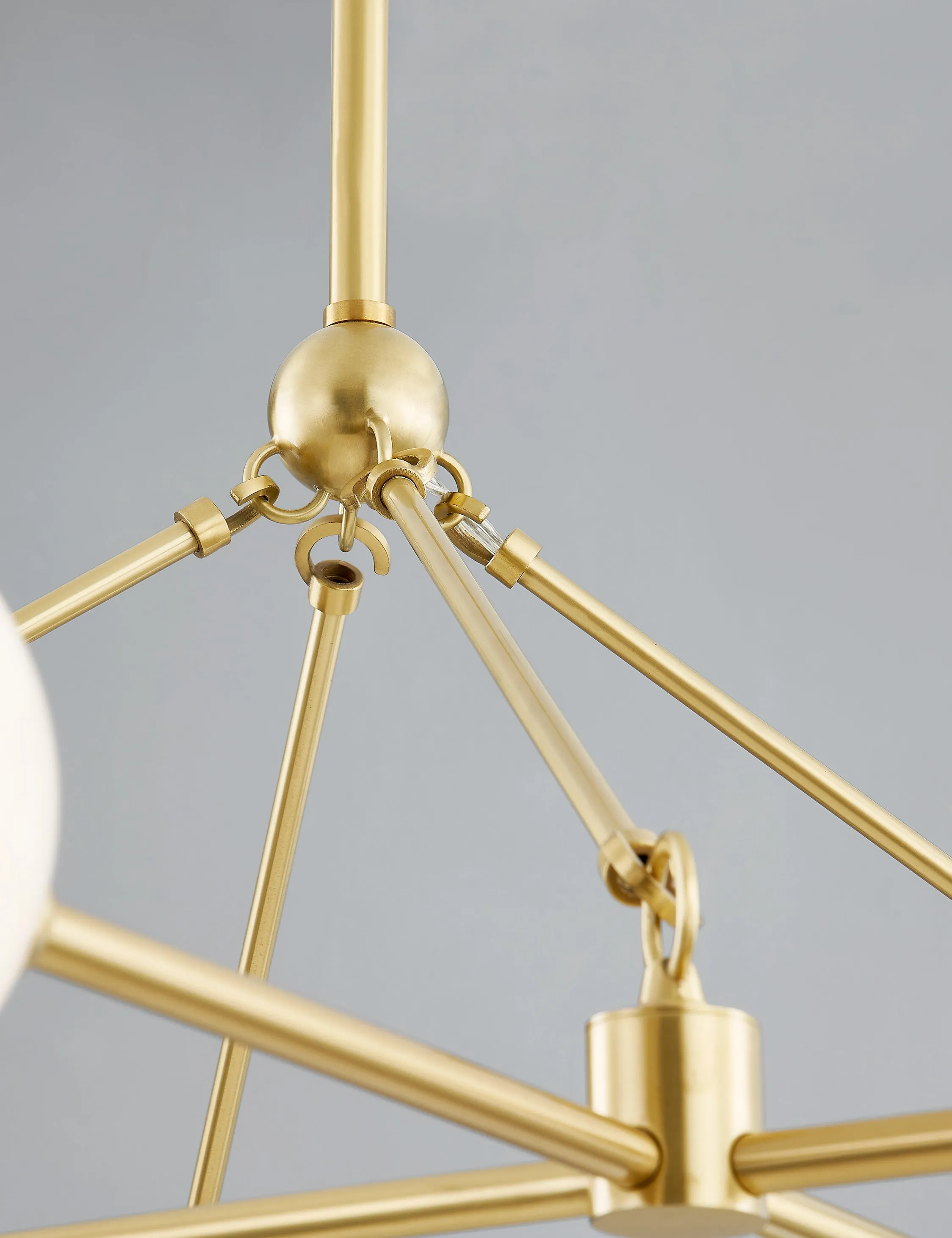 Helia Chandelier