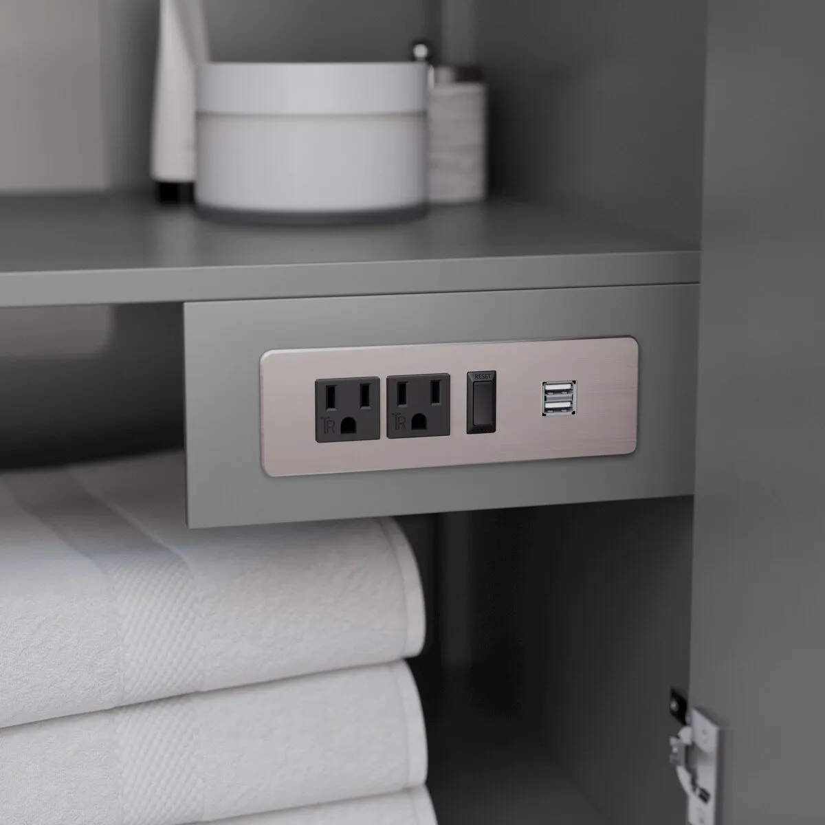 Icon 72-inch Double Vanity. Quartz Top