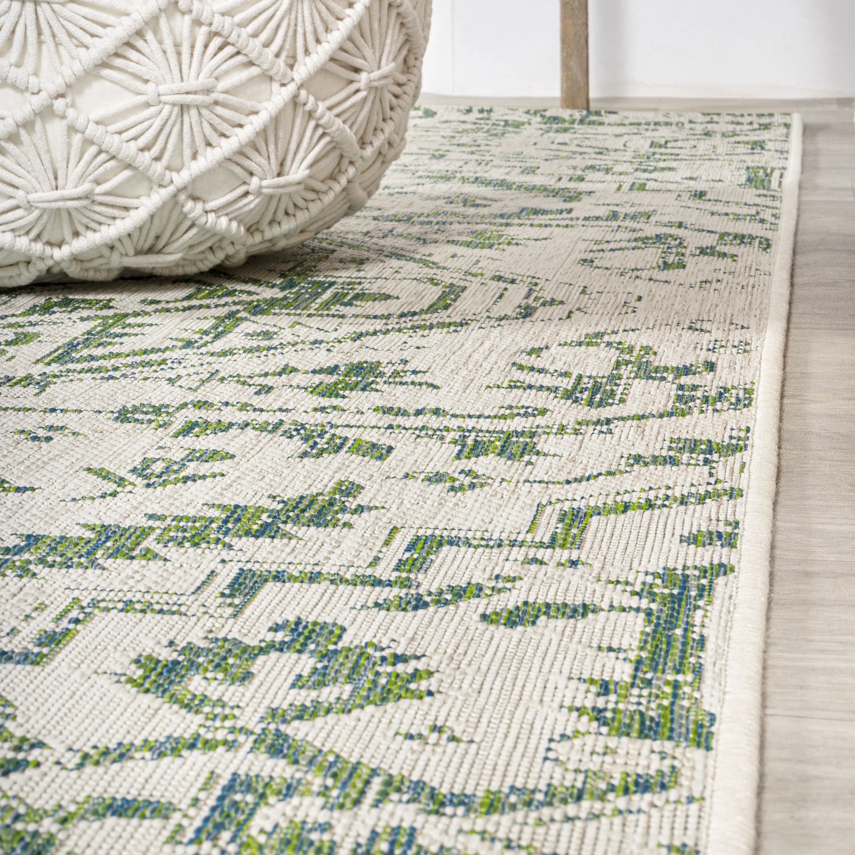 JONATHAN Y Charleston Medallion Indoor/Outdoor Area Rug