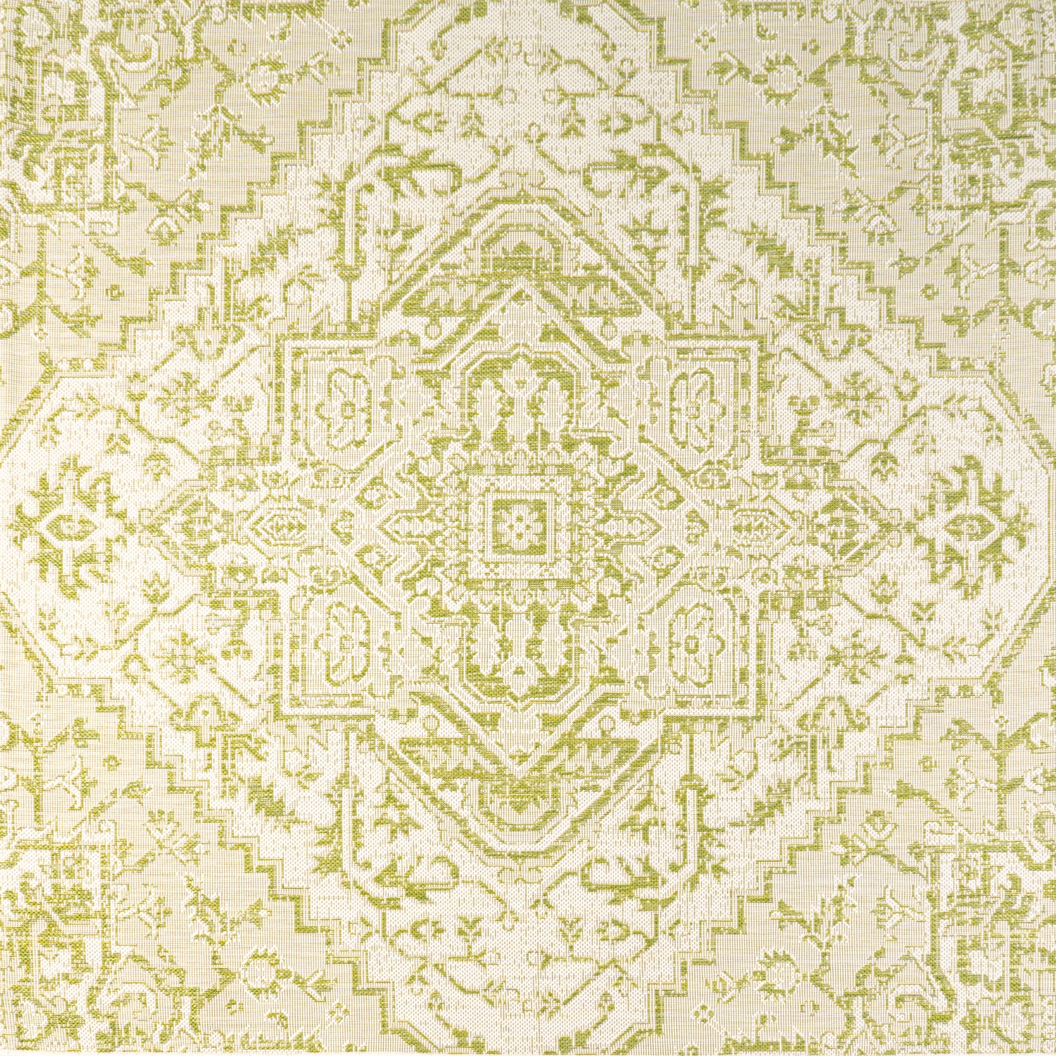 JONATHAN Y Charleston Medallion Indoor/Outdoor Area Rug