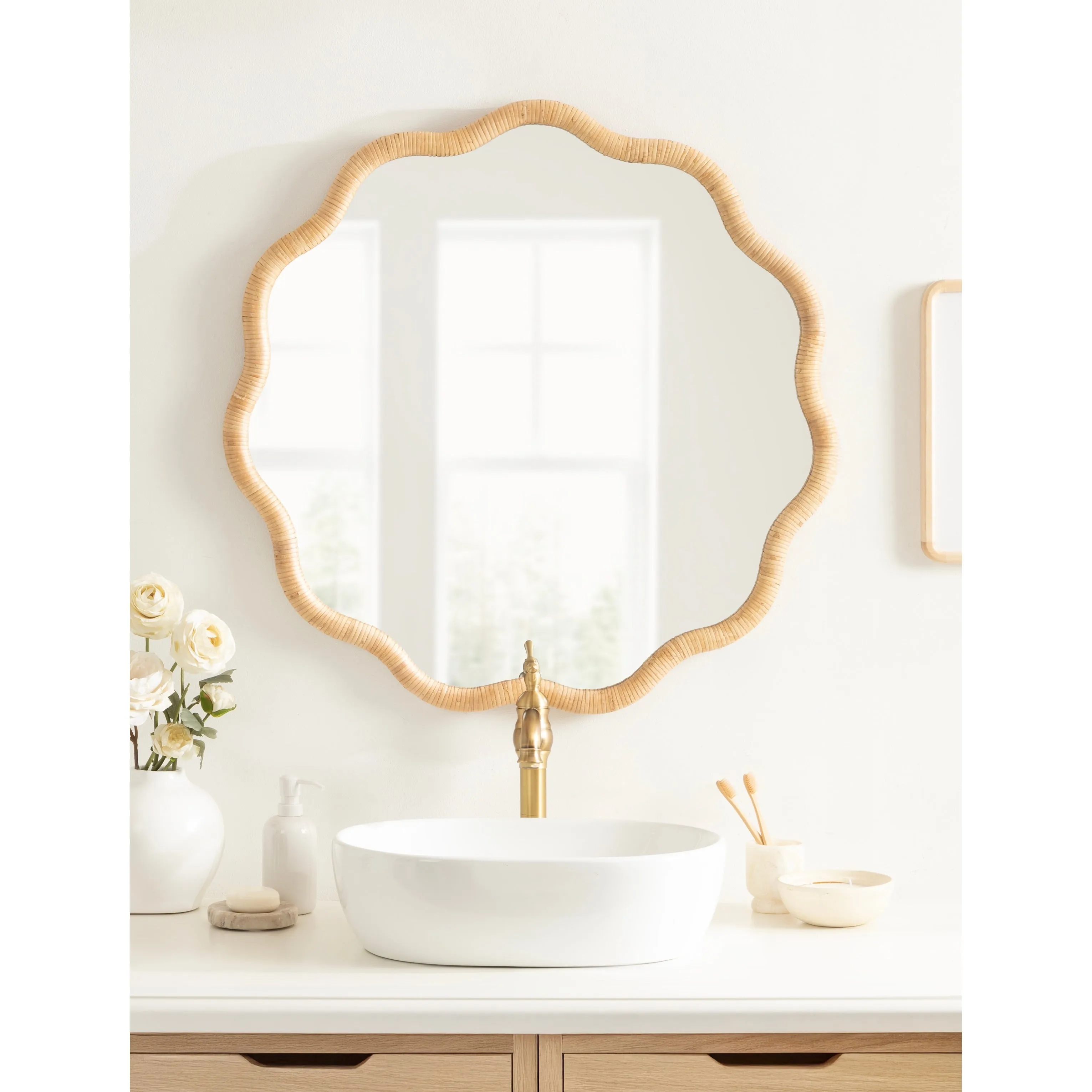 Kate and Laurel Rahfy Scallop Framed Wall Mirror - 26x26