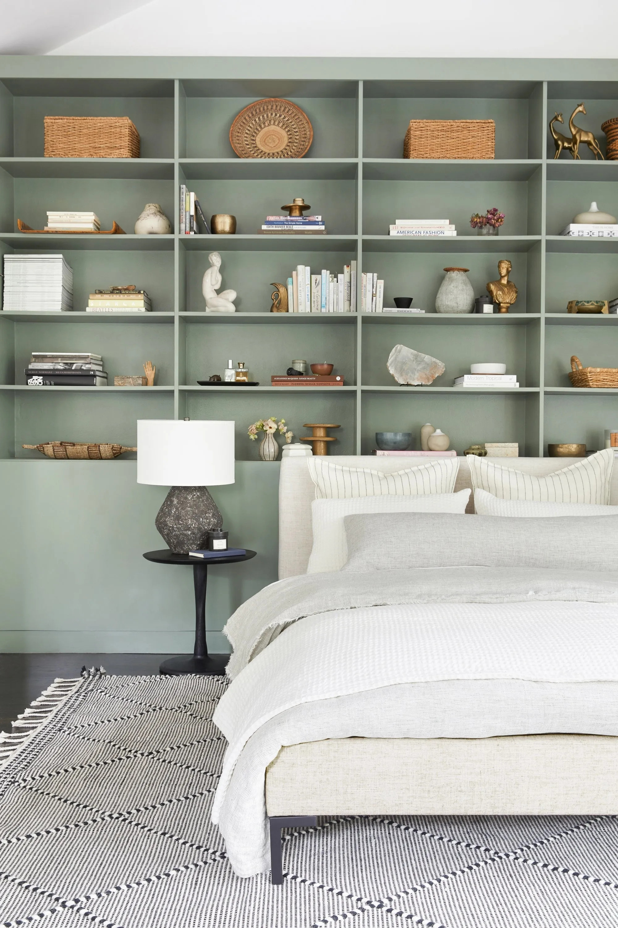 Keyana Table Lamp