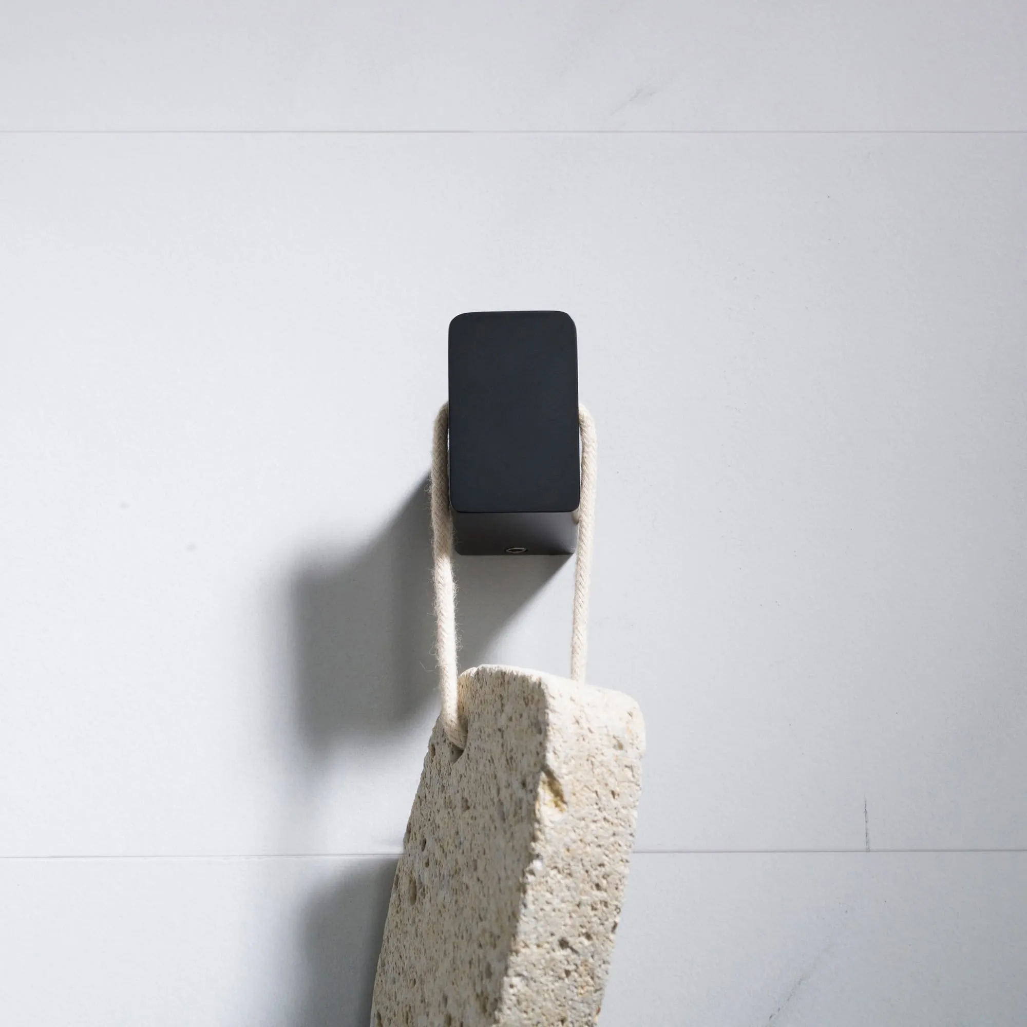 Kraus Stelios Single Robe Hook