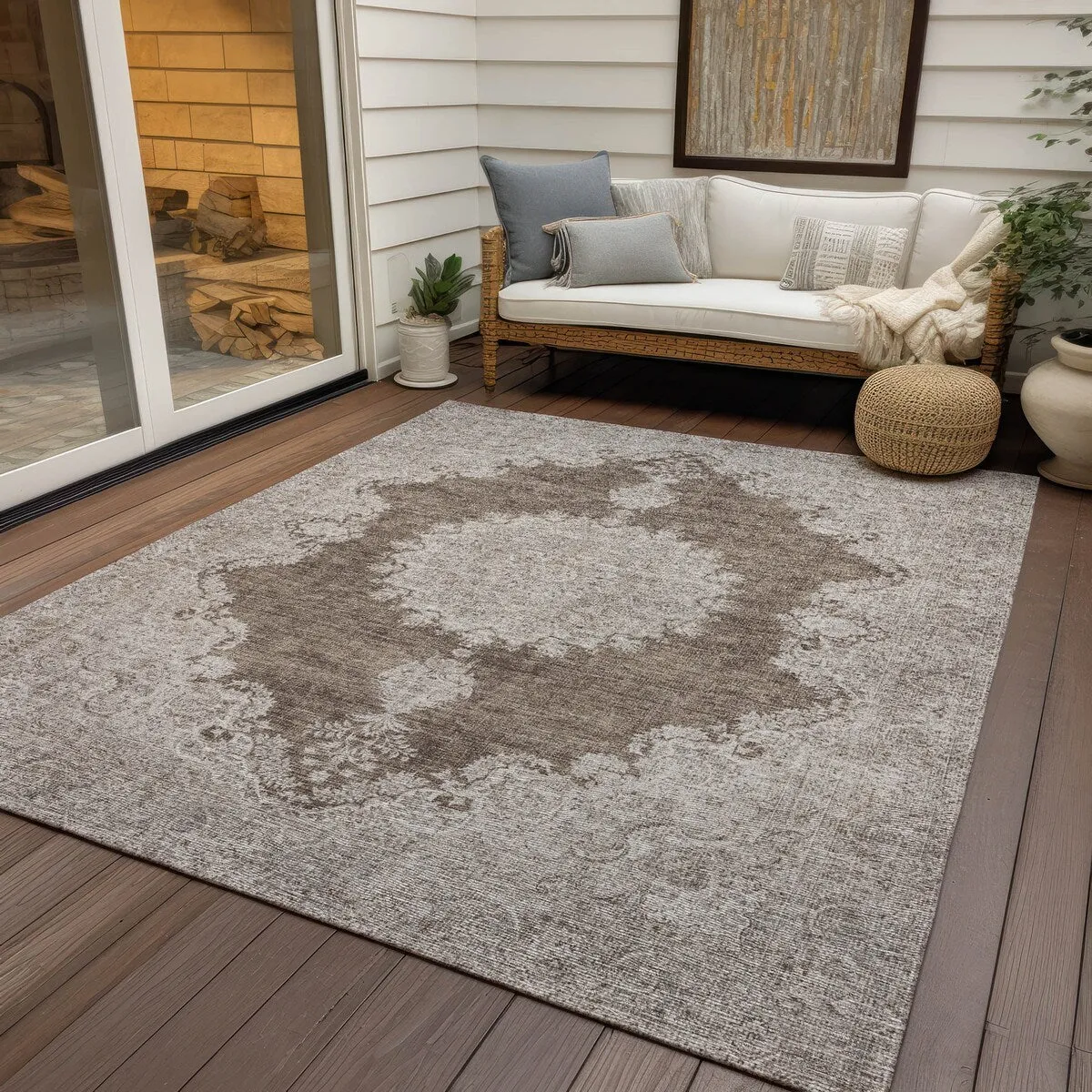 Machine Washable Indoor/ Outdoor Vintage Traditional Chantille Rug