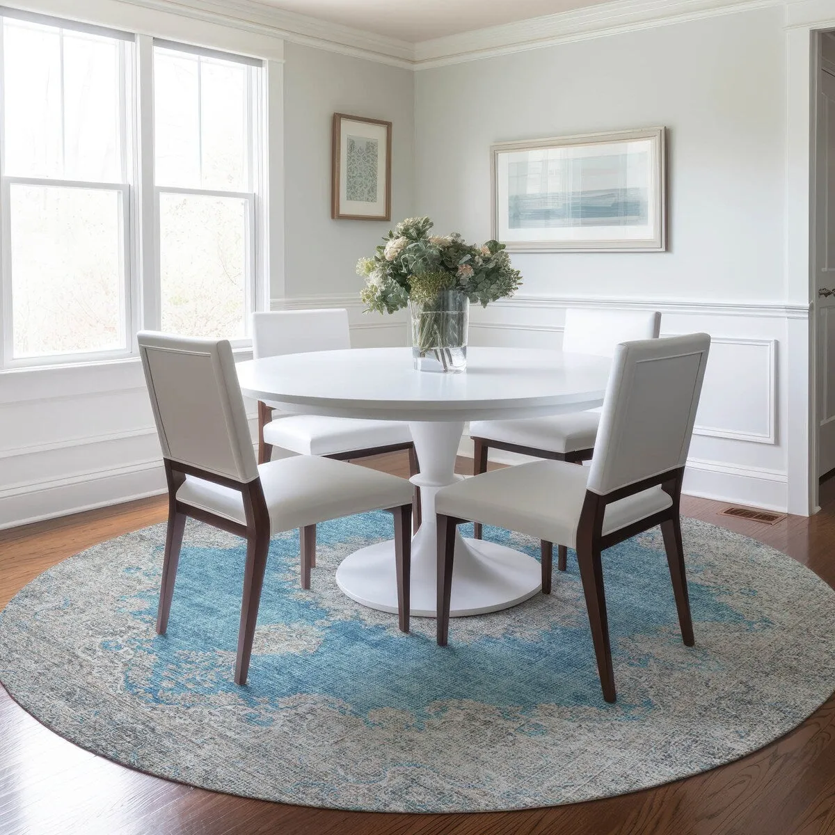 Machine Washable Indoor/ Outdoor Vintage Traditional Chantille Rug