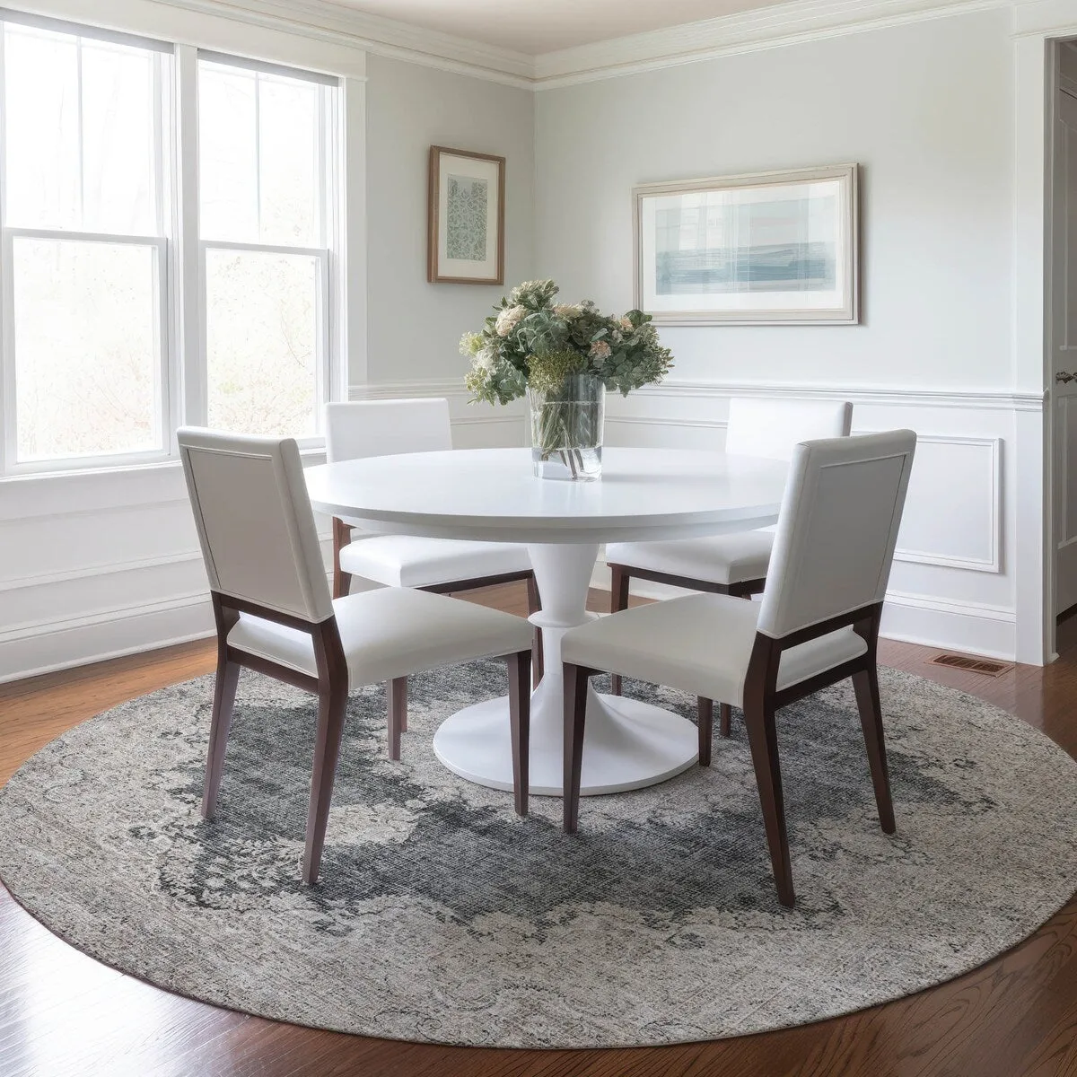 Machine Washable Indoor/ Outdoor Vintage Traditional Chantille Rug
