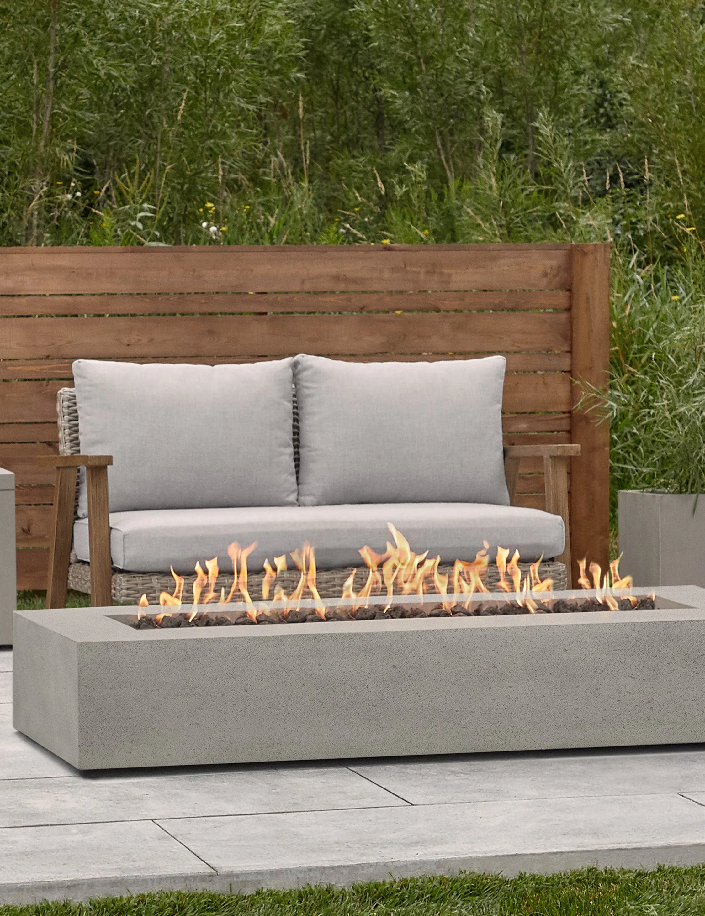 Magnus Fire Table