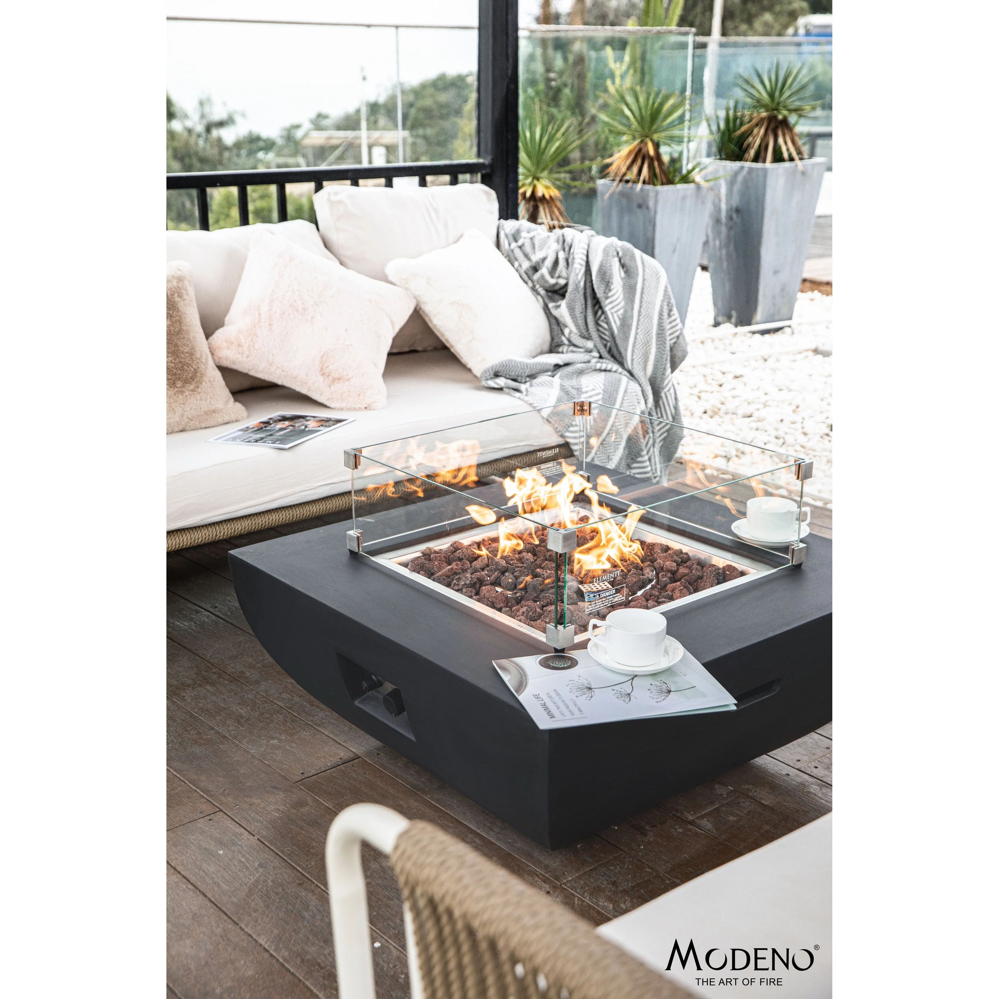 Modeno Aurora 50.000 BTU Black Concrete Propane Fire Table with Lava Rocks & Cover