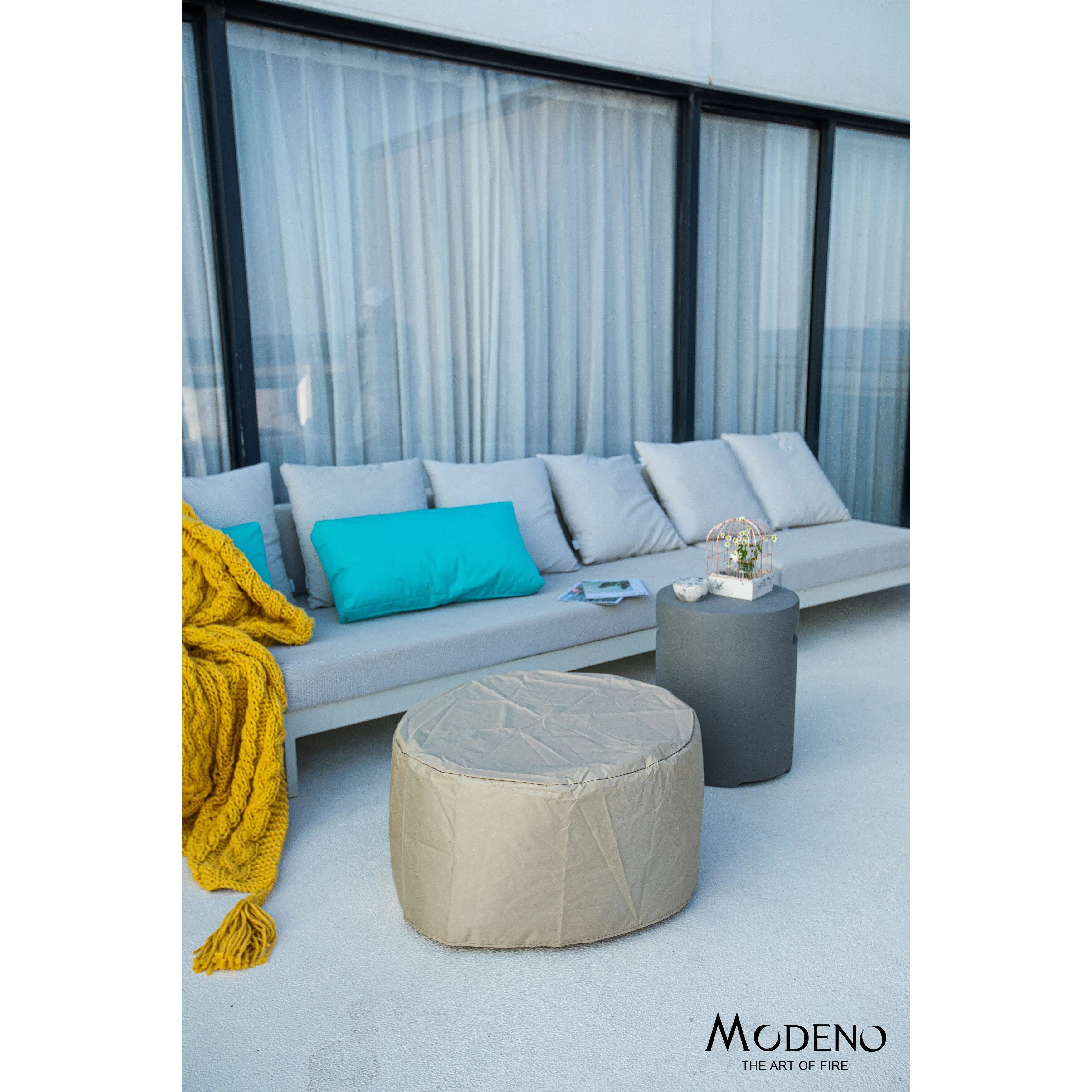 Modeno Nantucket 40.000 BTU Light Grey Concrete Propane Fire Table with Lava Rocks & Cover - 26.6 X 26.6 X 13.8