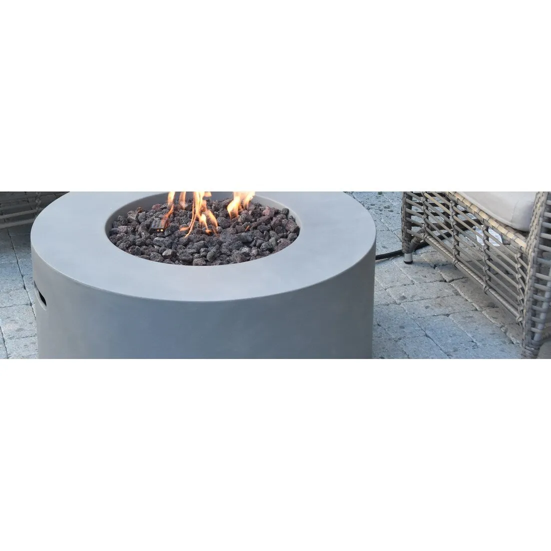 Modeno Tramore 50.000 BTU Light Grey Concrete Propane Fire Table with Lava Rocks & Cover - 34.3 X 34.3 X 14.6