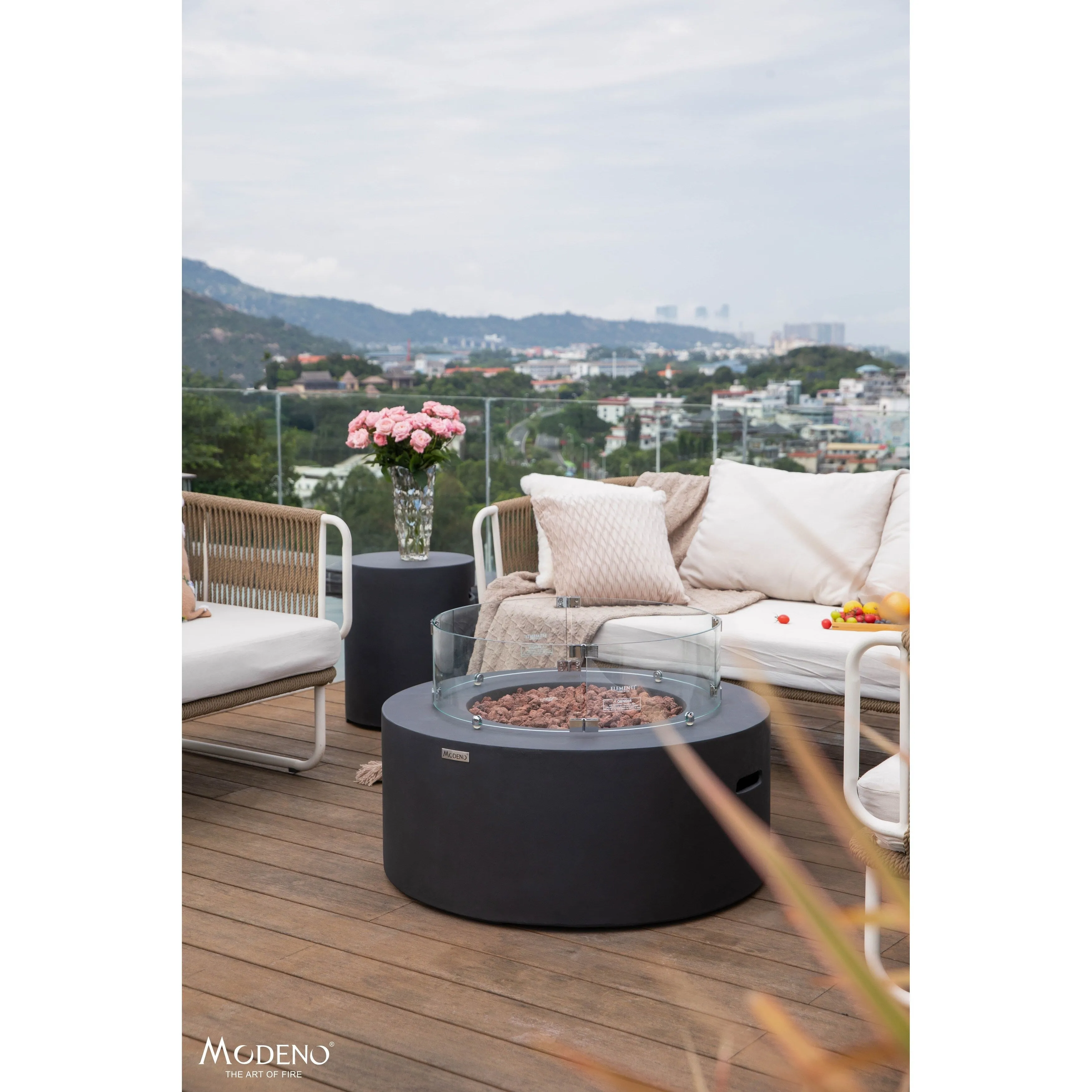 Modeno Venice 50.000 BTU Dark Grey Concrete Propane Fire Table with Lava Rocks & Cover - 34.3 X 34.3 X 14.6