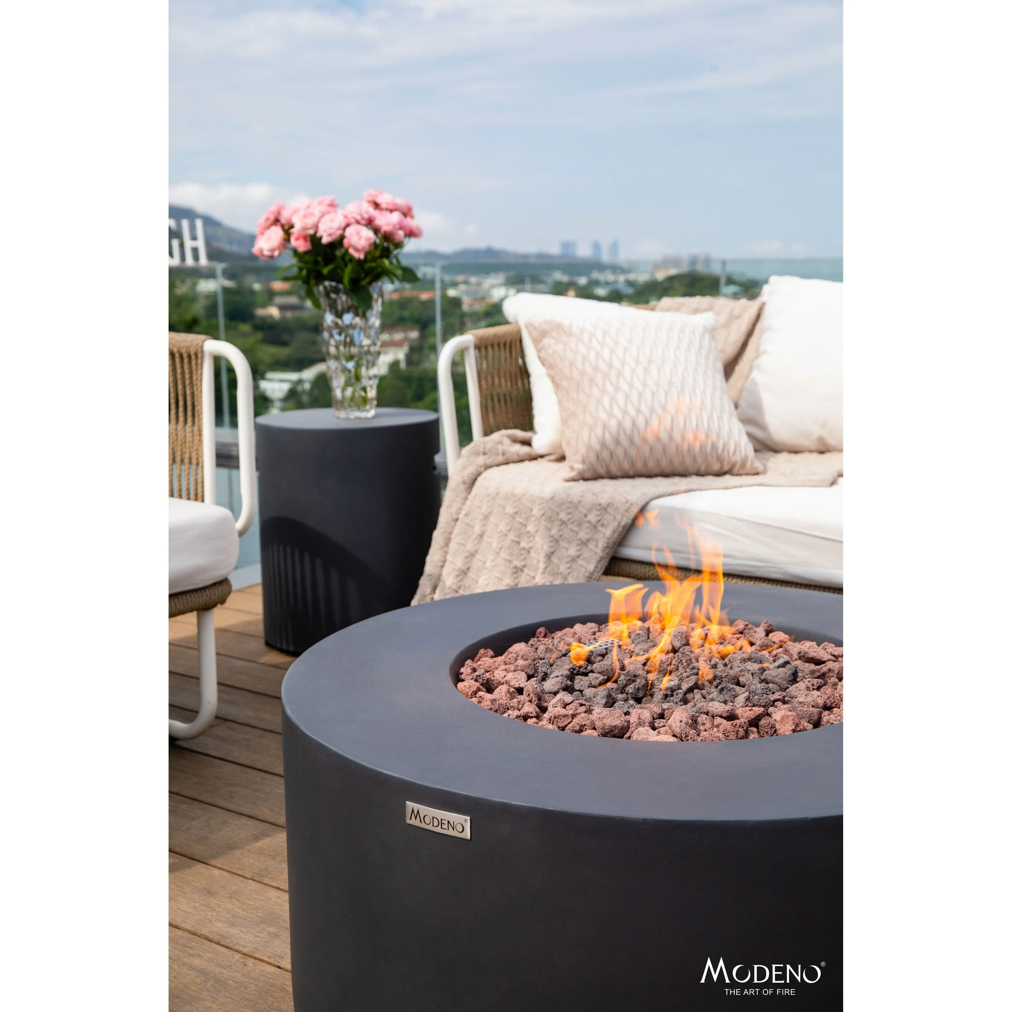 Modeno Venice 50.000 BTU Dark Grey Concrete Propane Fire Table with Lava Rocks & Cover - 34.3 X 34.3 X 14.6