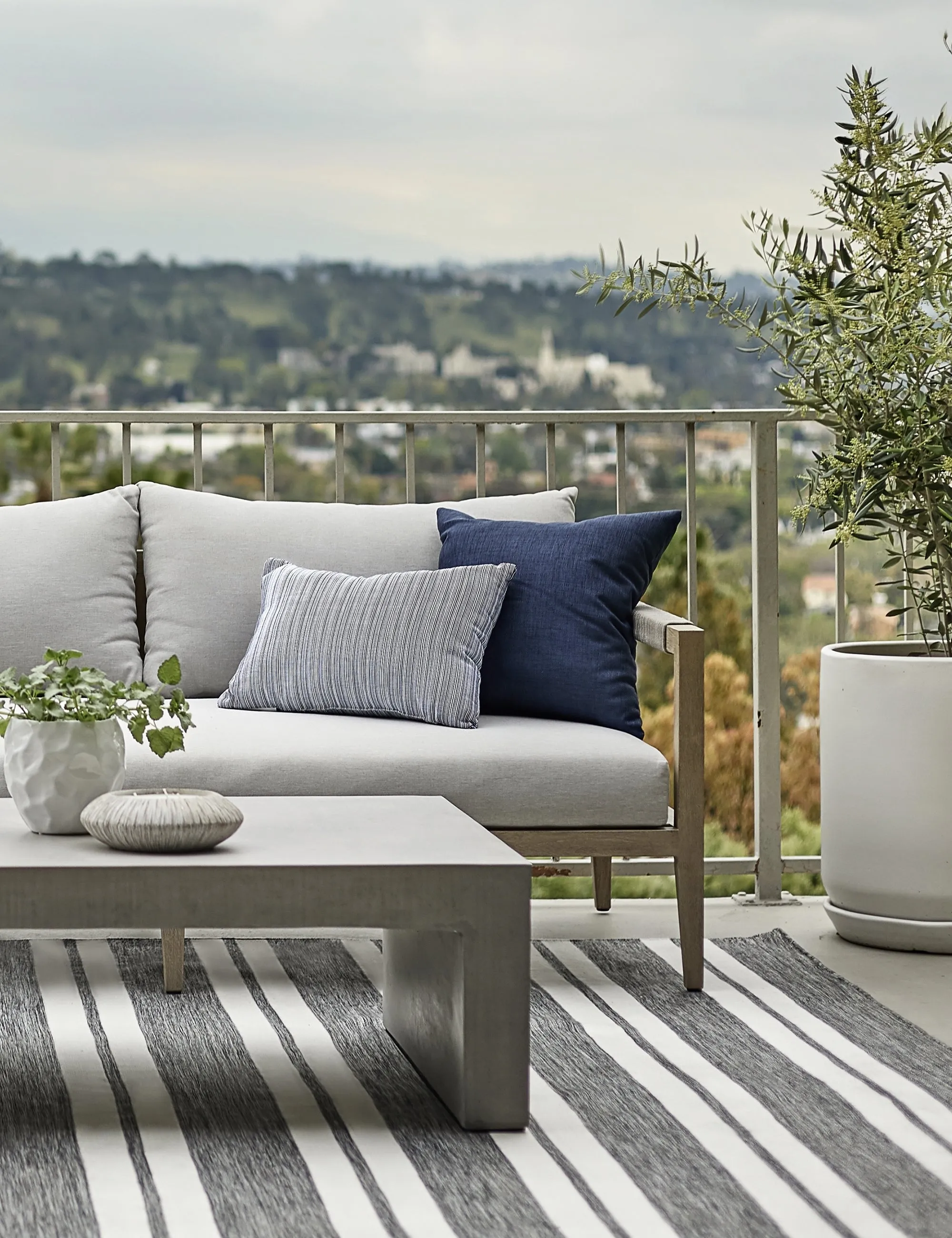 Moselle Indoor / Outdoor Pillow