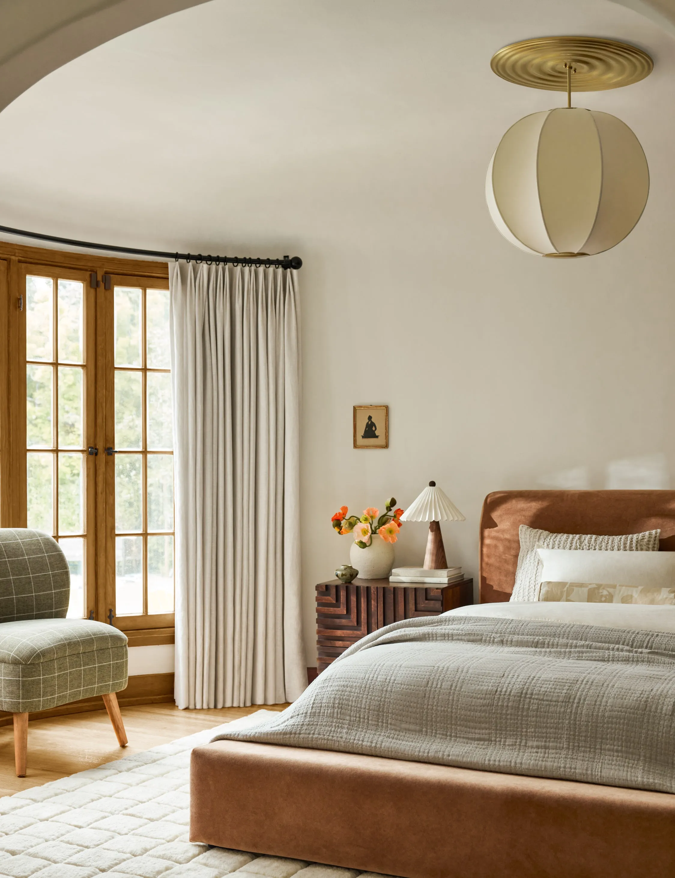 Nguyen Pendant Light