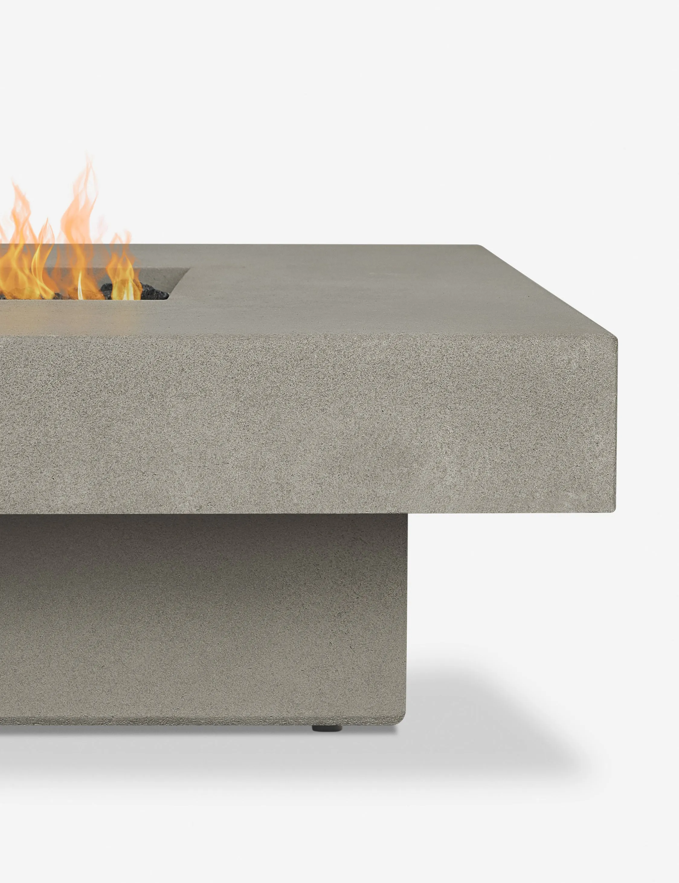 Pascual Fire Table