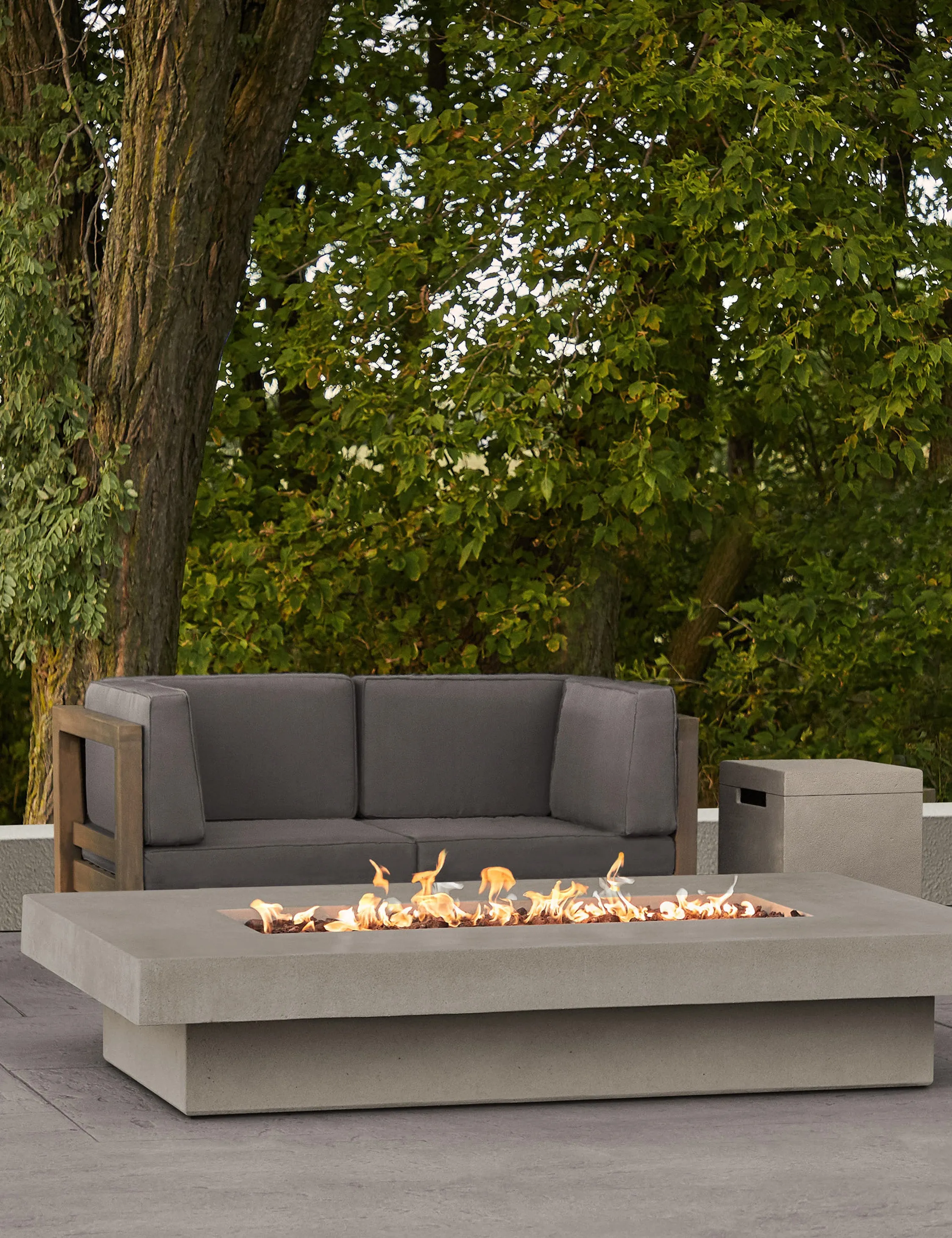 Pascual Fire Table