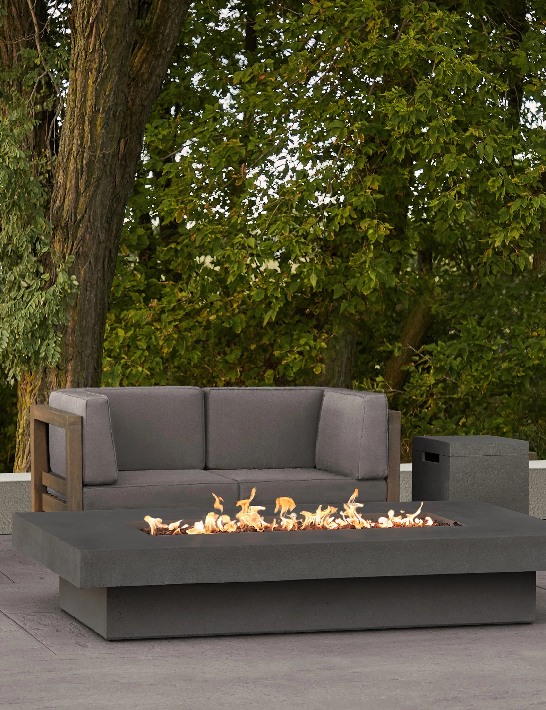 Pascual Fire Table