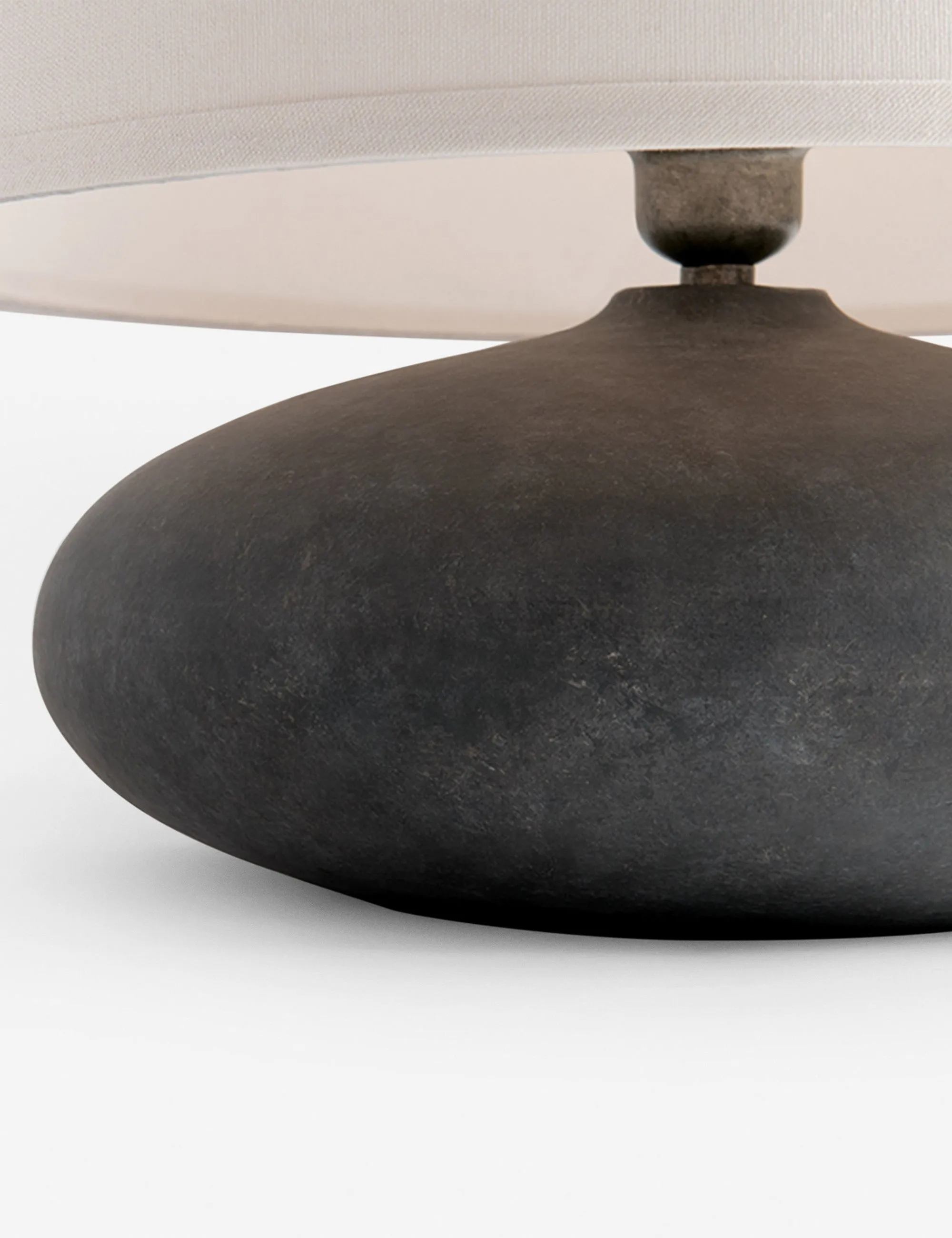 Payal Wide Table Lamp. Alabastrino