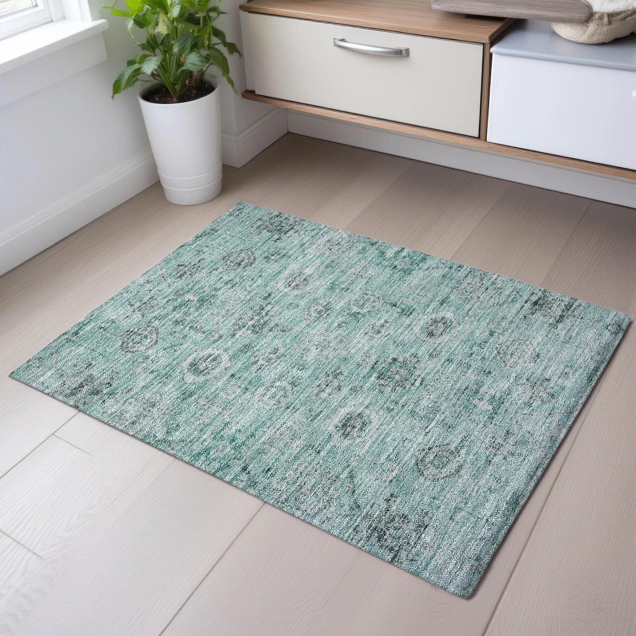 Premium Washable Super Soft Vintage Traditional Mayfield Rug