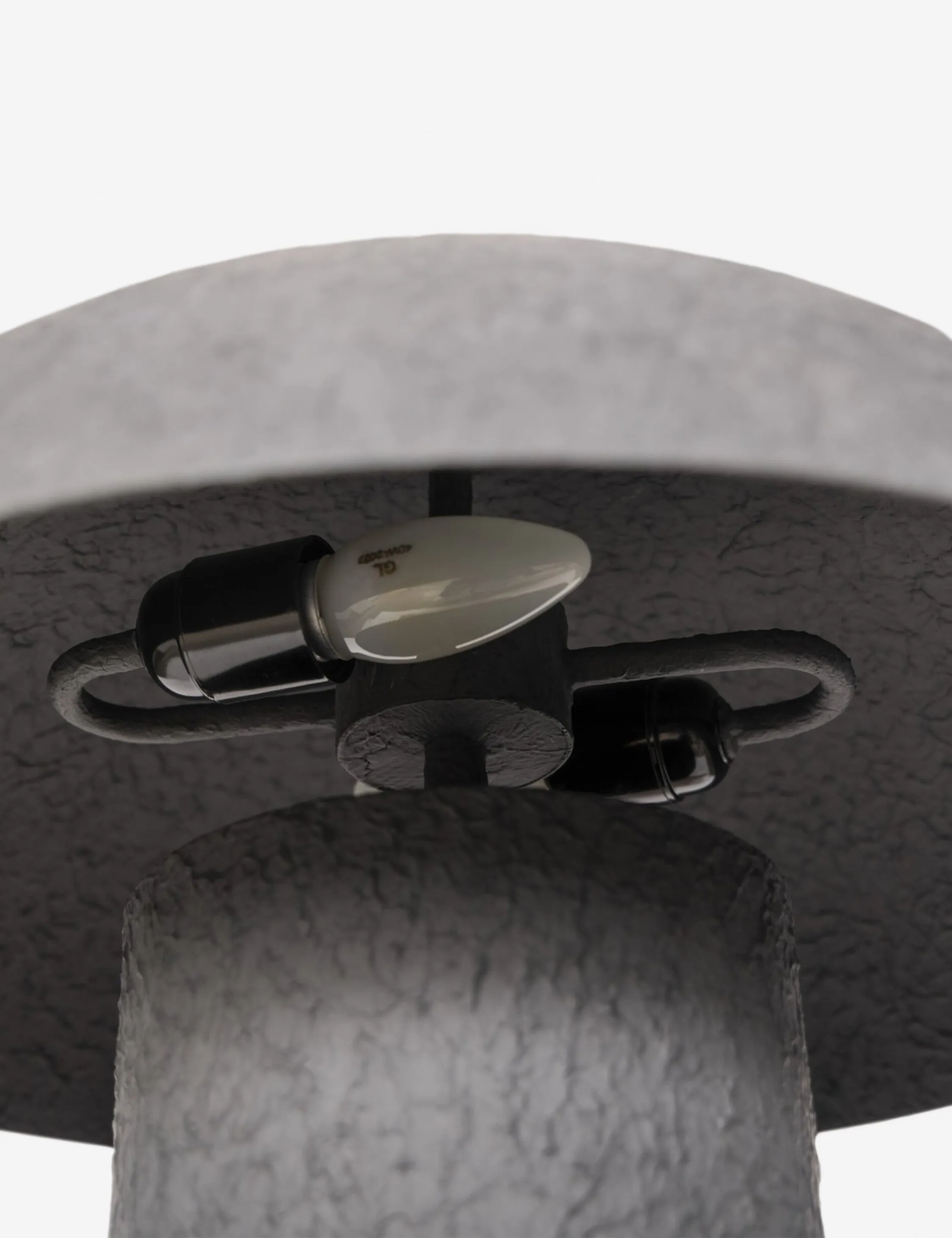 Ricardo Table Lamp