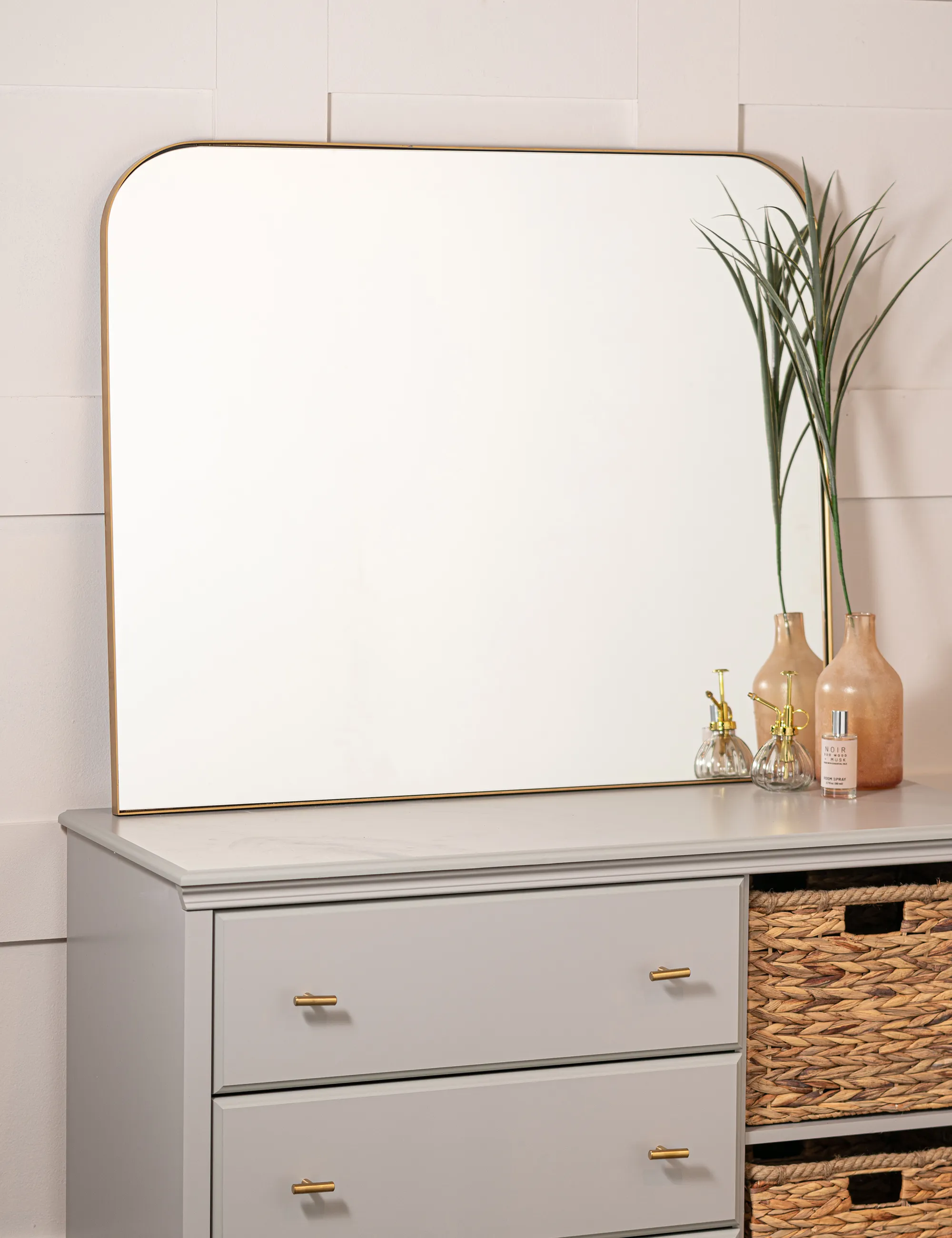 Risette Mirror