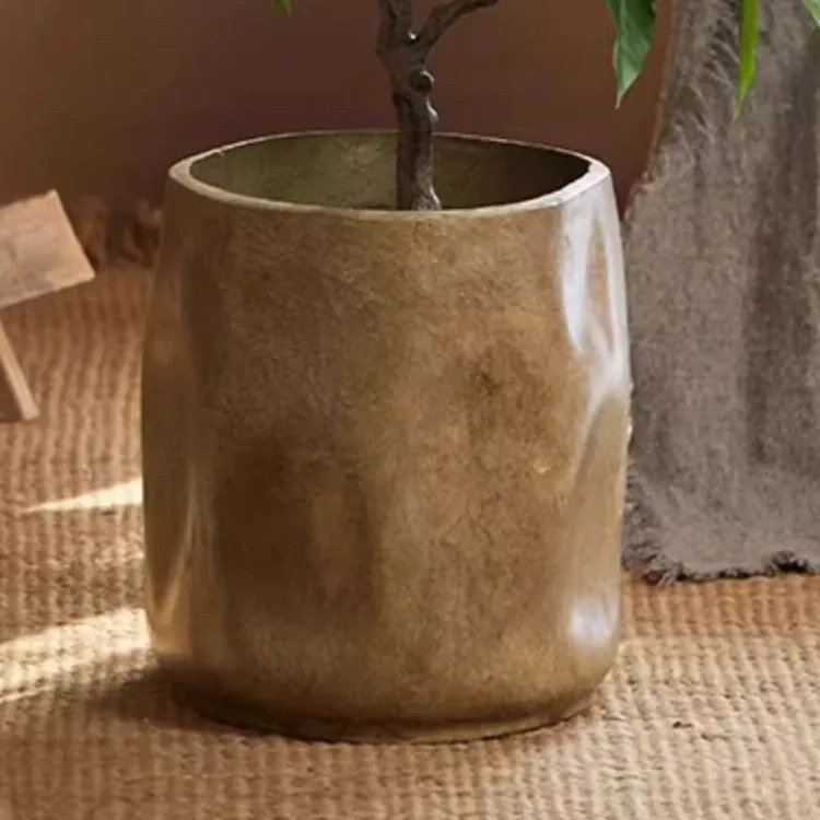 RusticReach Modern Magnesium Planter