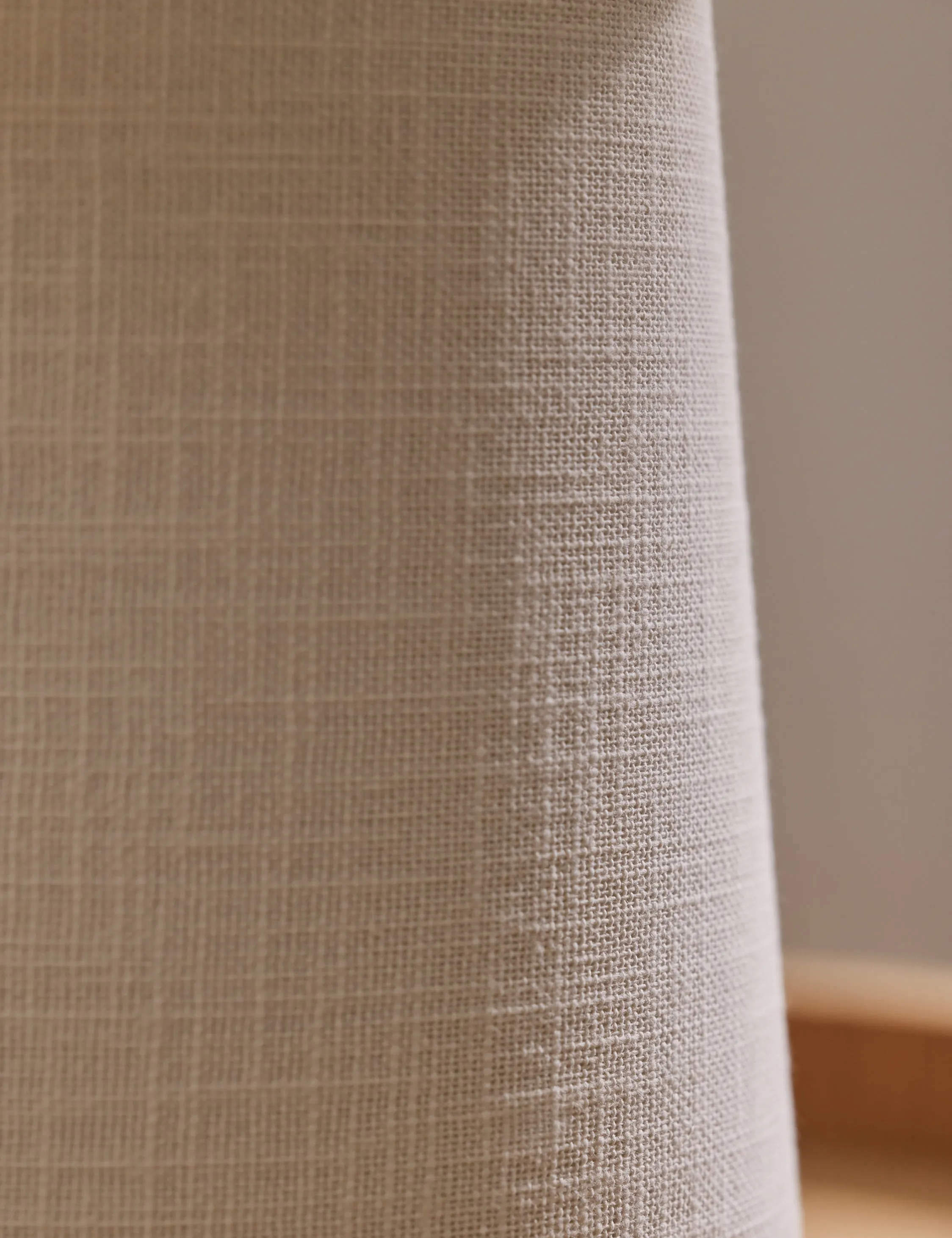 Snoh Table Lamp