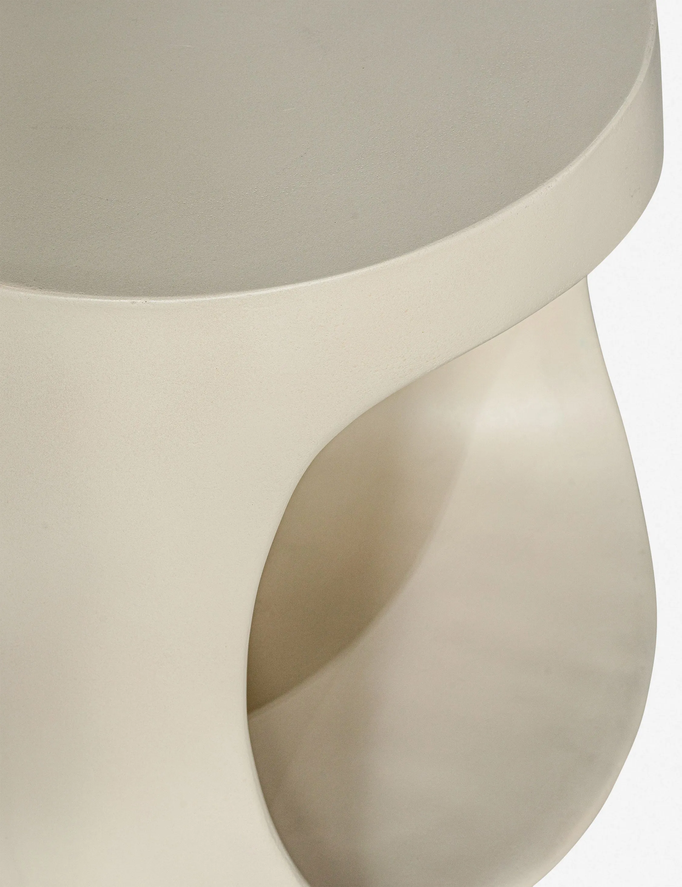 Sowa Indoor / Outdoor Side Table