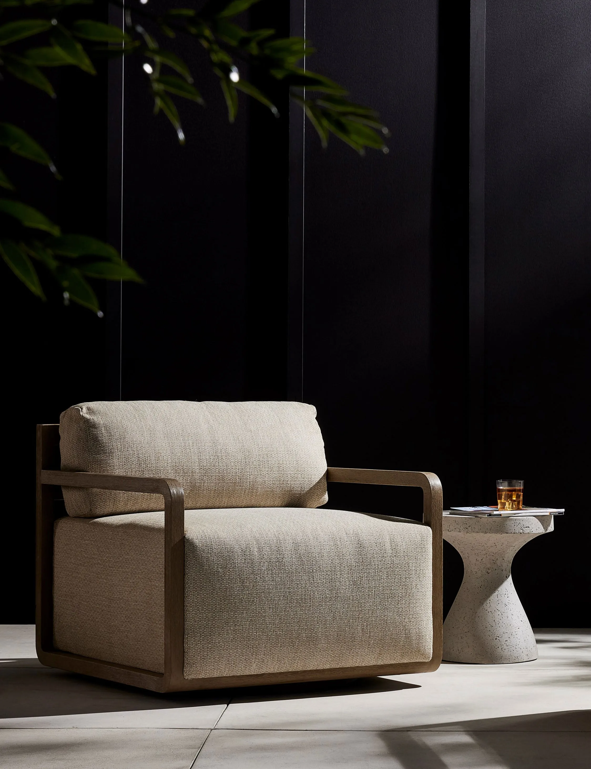 Tamika Indoor / Outdoor Swivel Chair