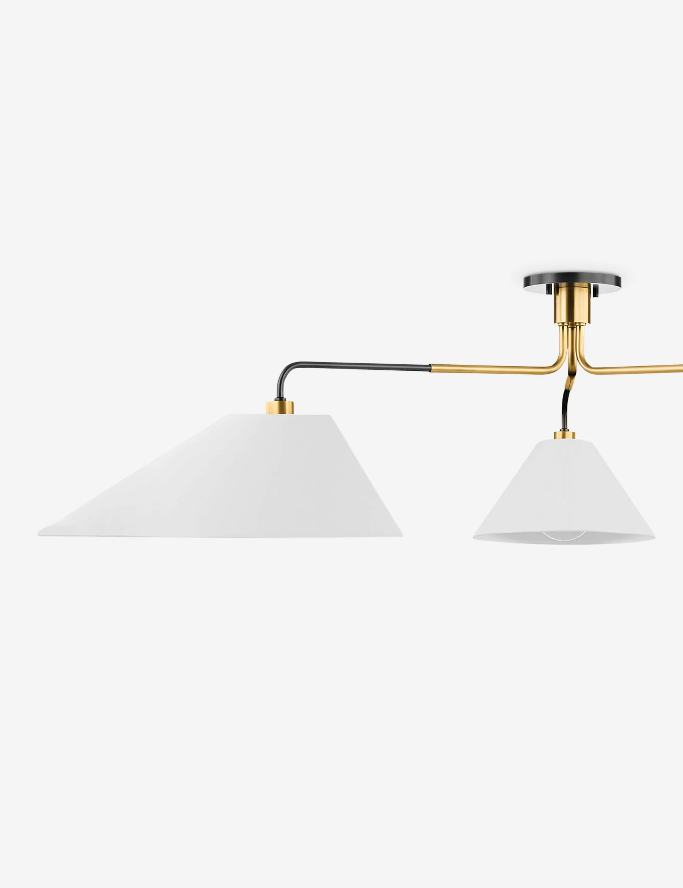 Tuen Chandelier