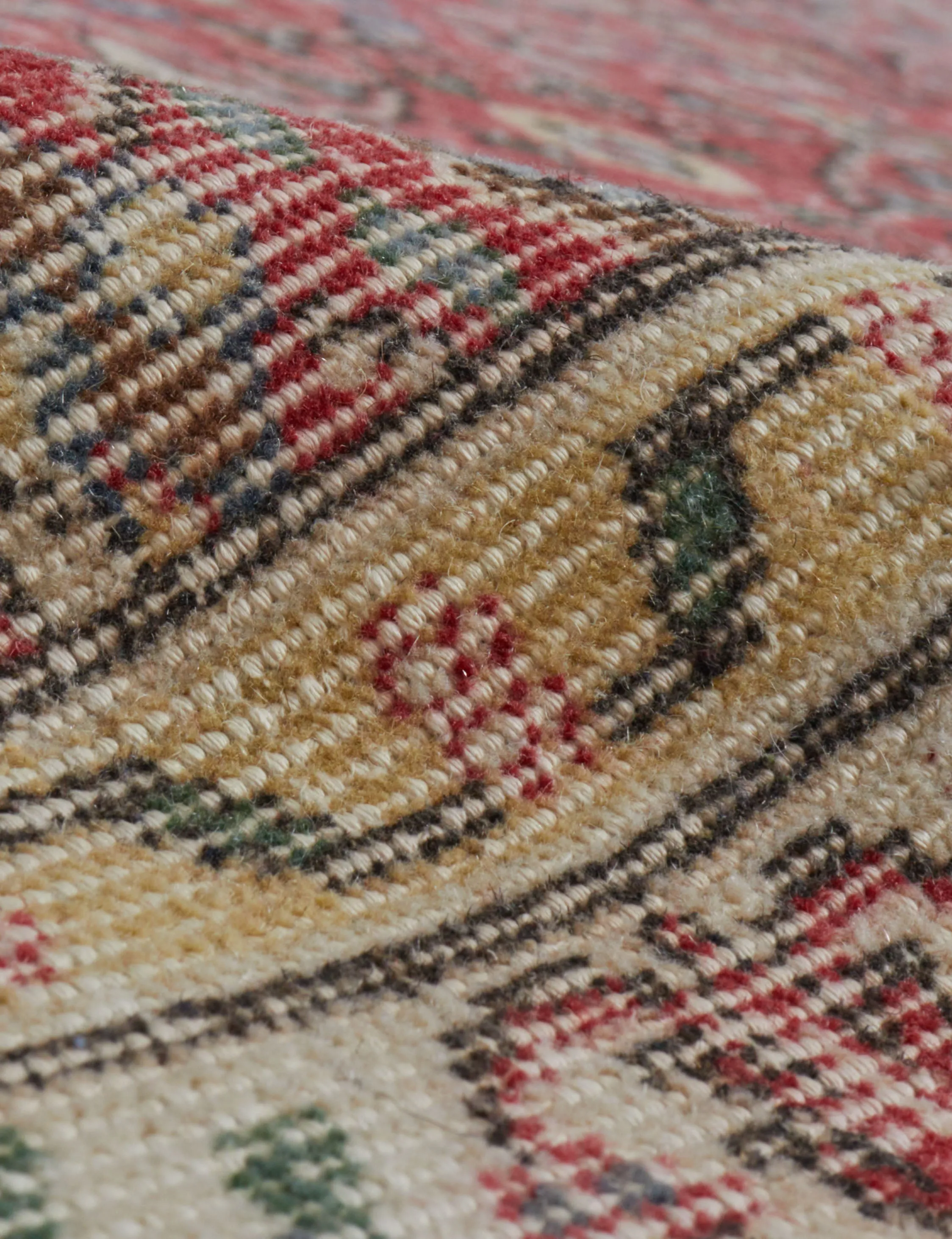 Vintage Turkish Rug No. 181. 5'2 x 8'4